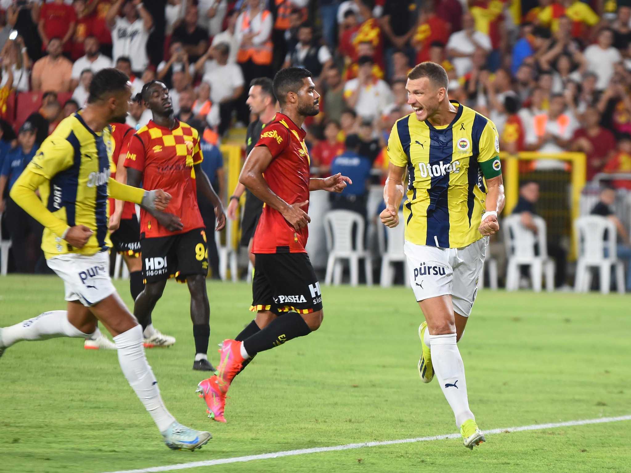 Fenerbahçe, Göztepe ile 2-2 Beraber Kaldı ve Yeni Transfer Youssef En-Nesyri İlk Golünü Attı