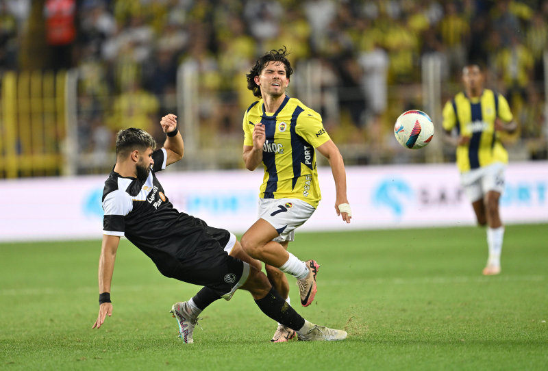 Fenerbahçe'de Ferdi Kadıoğlu Transferi İçin Gelişmeler