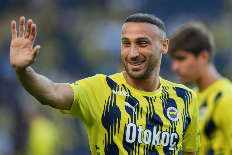 Fenerbahçe'de Transfer Hareketliliği ve Miguel Crespo'nun Başakşehir'e İhtimali