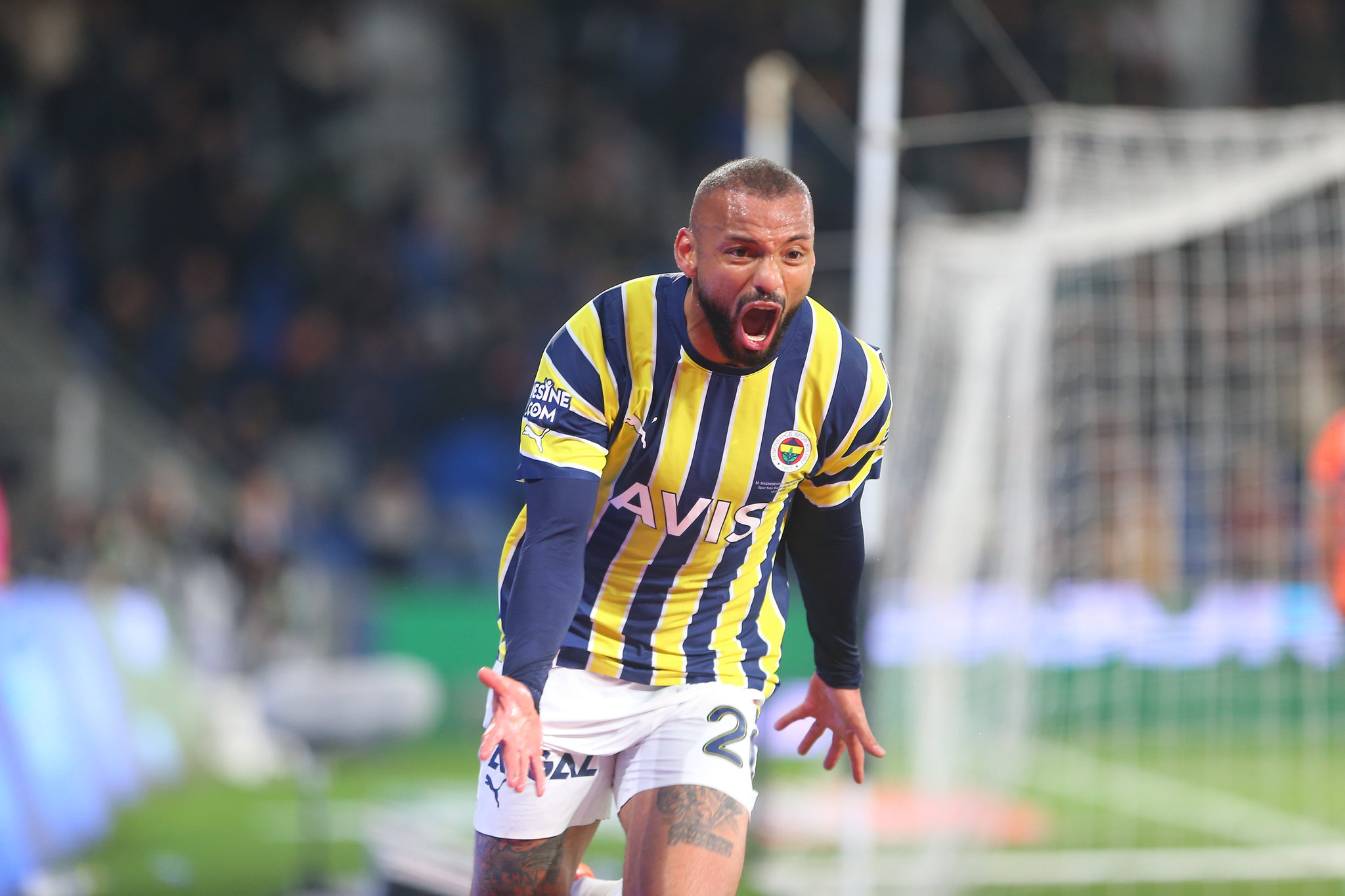 Fenerbahçe ve Joao Pedro Gelişmeleri