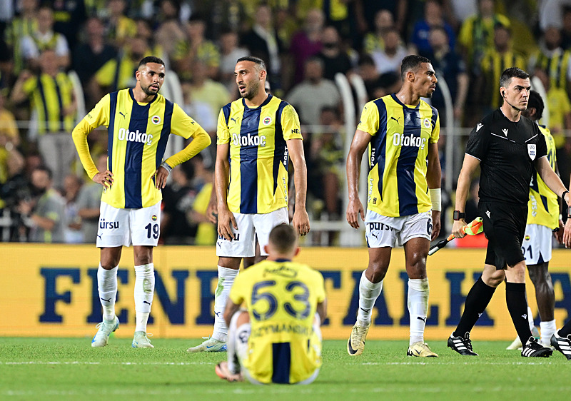 Fenerbahçe'nin Şampiyonlar Ligi'ne Veda Süreci ve Göztepe Maçı Hazırlıkları