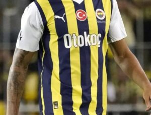 Fenerbahçe’nin Yıldız Oyuncusu Jayden Oosterwolde’ye Gelen Teklifler