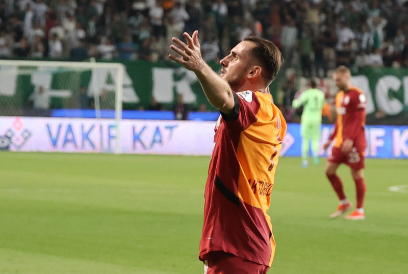 Galatasaray, Konyaspor'u 2-1 Yenerek Galibiyet Serisini Sürdürdü