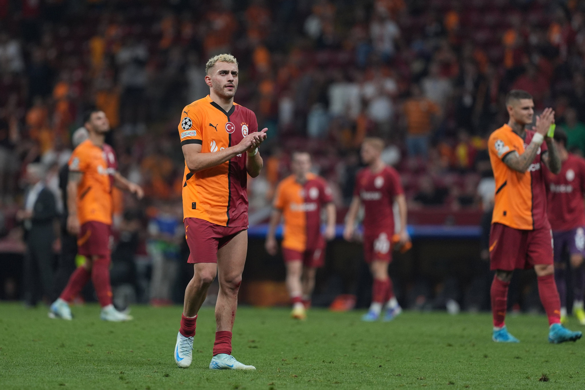 Galatasaray'da Şampiyonluk Primleri Krizi ve Futbolcuların Huzursuzluğu