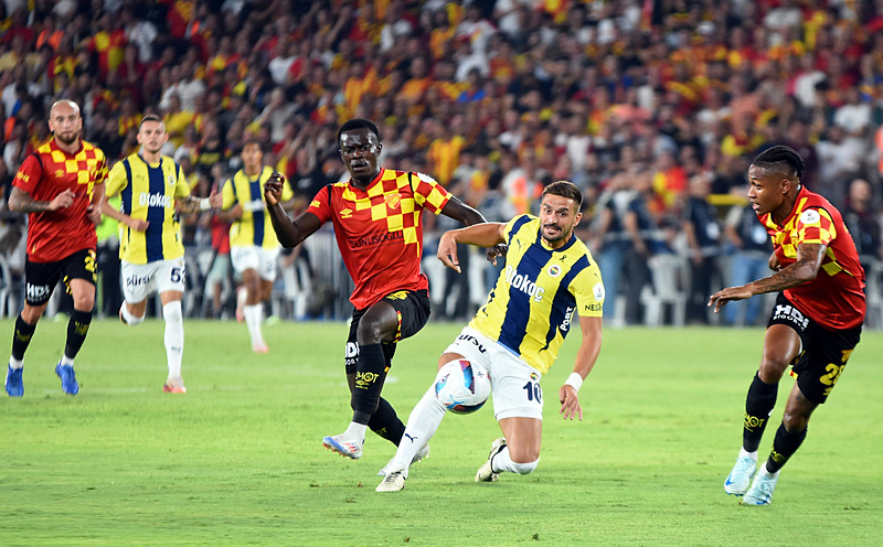 Göztepe ve Fenerbahçe'nin Heyecan Dolu Maçı: 2-2 Beraberlik