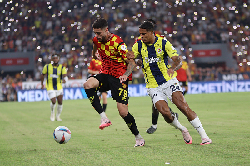 Göztepe ve Fenerbahçe'nin Heyecan Dolu Maçı: 2-2 Beraberlik