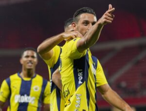 İrfan Can Kahveci’nin Fenerbahçe ile Sözleşme Süreci