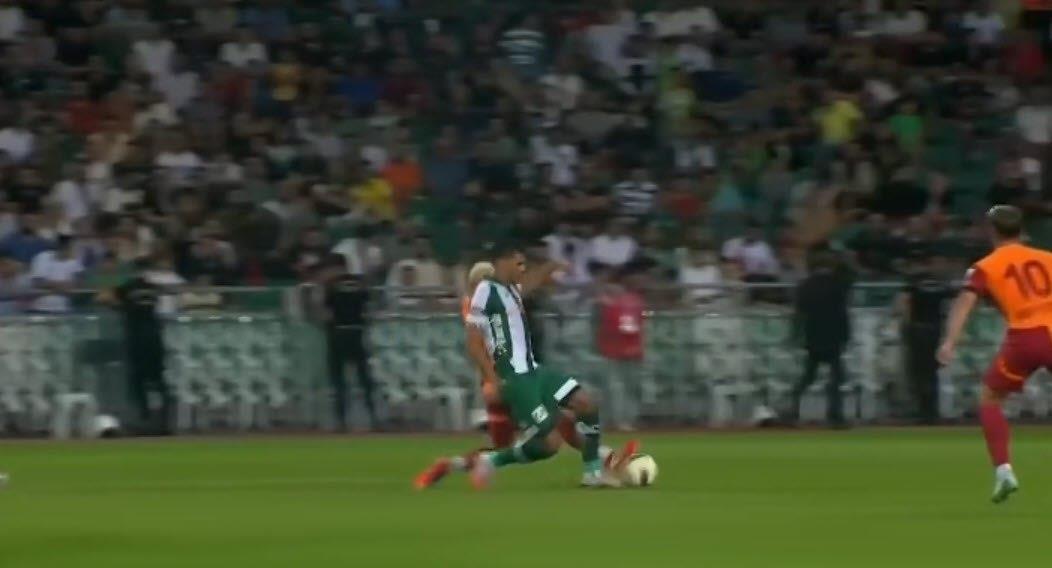 Konyaspor - Galatasaray Maçında Tartışmalı Gol İptali