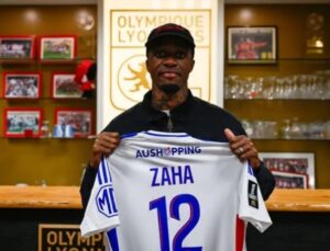 Lyon, Wilfried Zaha’yı Kiraladı