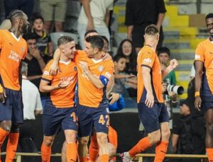 Rams Başakşehir UEFA Konferans Ligi’nde Play-off’a Yükseldi