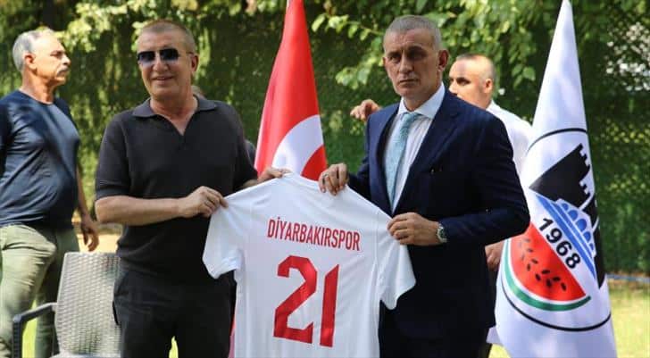 TFF Başkanı Hacıosmanoğlu Amatör Futbola Destek Verdi