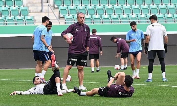 Trabzonspor, Rapid Wien ile Kritik Rövanş Maçına Çıkıyor