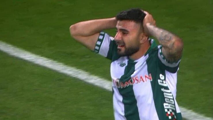 Tümosan Konyaspor’un 54. Dakikada Köşe Vuruşu ile Gelişen Atak