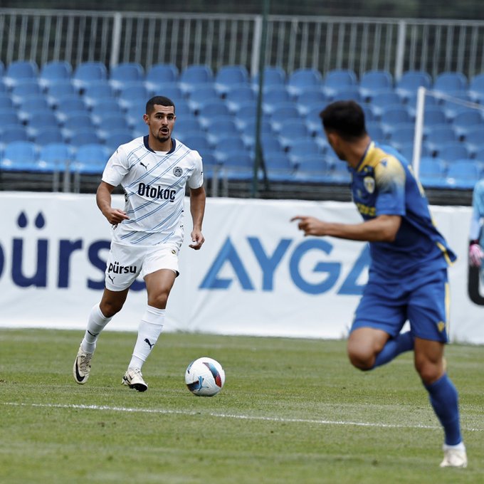 Fenerbahçe'de Transfer Hareketliliği ve Levent Mercan'ın Durumu