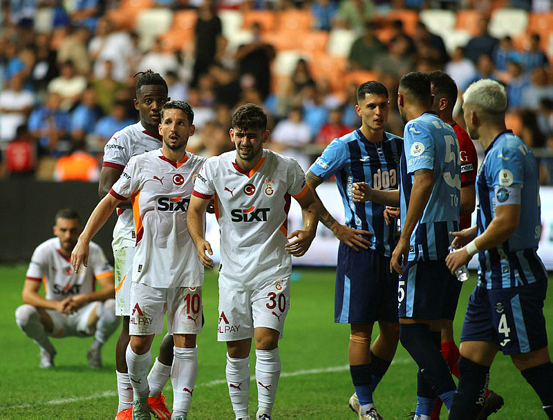 Galatasaray, Adana Demirspor'u 5-1 Mağlup Etti ve Osimhen Transferi İçin Görüşmelere Başladı