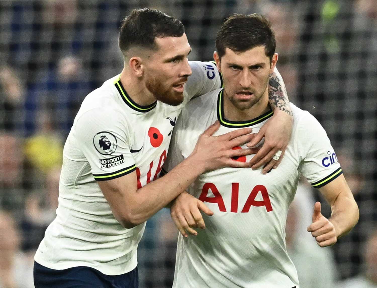 Galatasaray, Ben Davies Transferini Değerlendiriyor