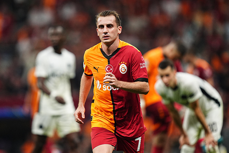 Galatasaray'da Transfer Gelişmeleri: Kostić ve Aktürkoğlu'nun Durumu