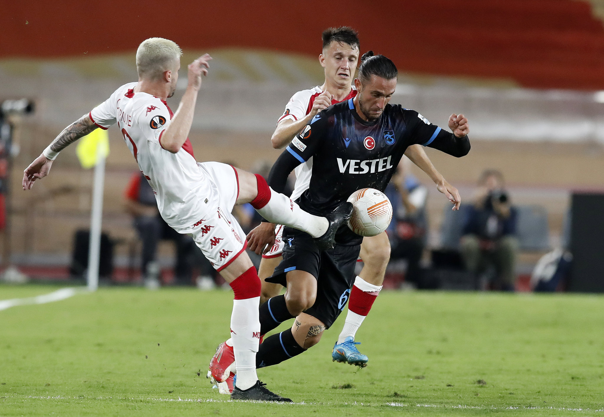 Galatasaray'da Yusuf Yazıcı Transferinde Gelişmeler