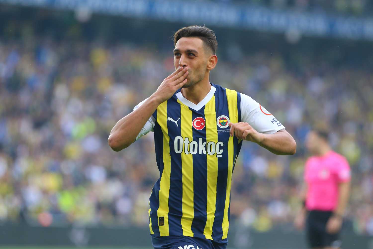 İrfan Can Kahveci'nin Fenerbahçe ile Geleceği