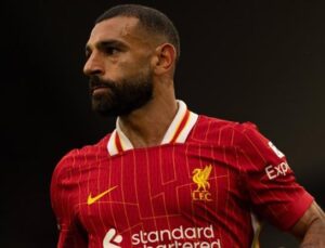 Mohamed Salah’ın Liverpool’daki Geleceği ve Transfer İhtimalleri