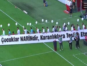 Samsunspor ve Tümosan Konyaspor Maçında Anlamlı Mesaj