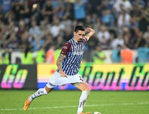 Trabzonspor’da Stefan Savic Sakatlandı, John Lundstram İlk 11’de