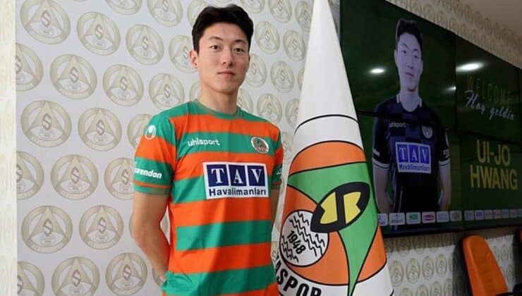 Ui-Jo Hwang Corendon Alanyaspor ile Sözleşme İmzaladı