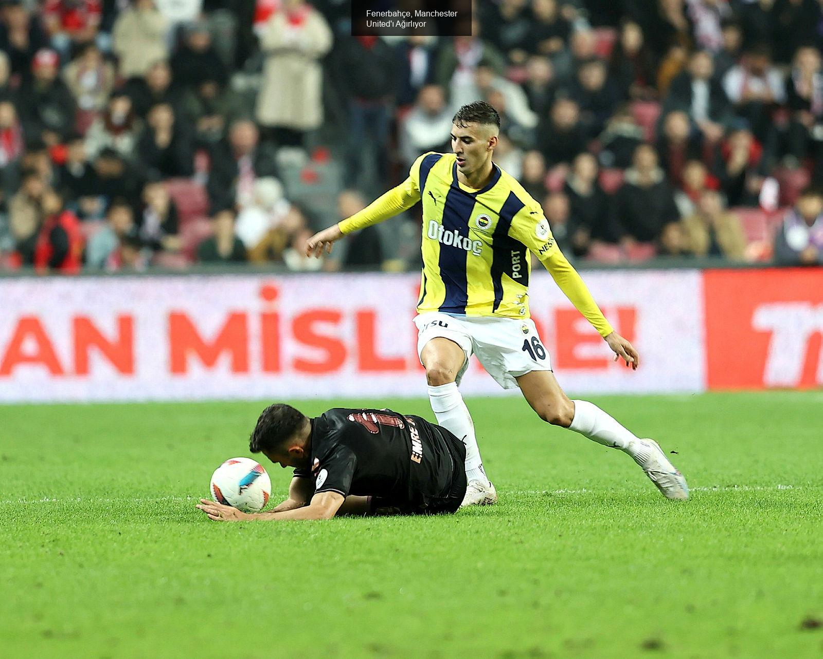 Fenerbahçe, Manchester United'ı Ağırlıyor