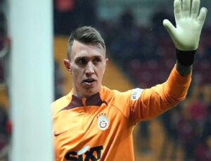 Fernando Muslera’nın Geleceği ve Galatasaray’ın Kaleci Arayışları