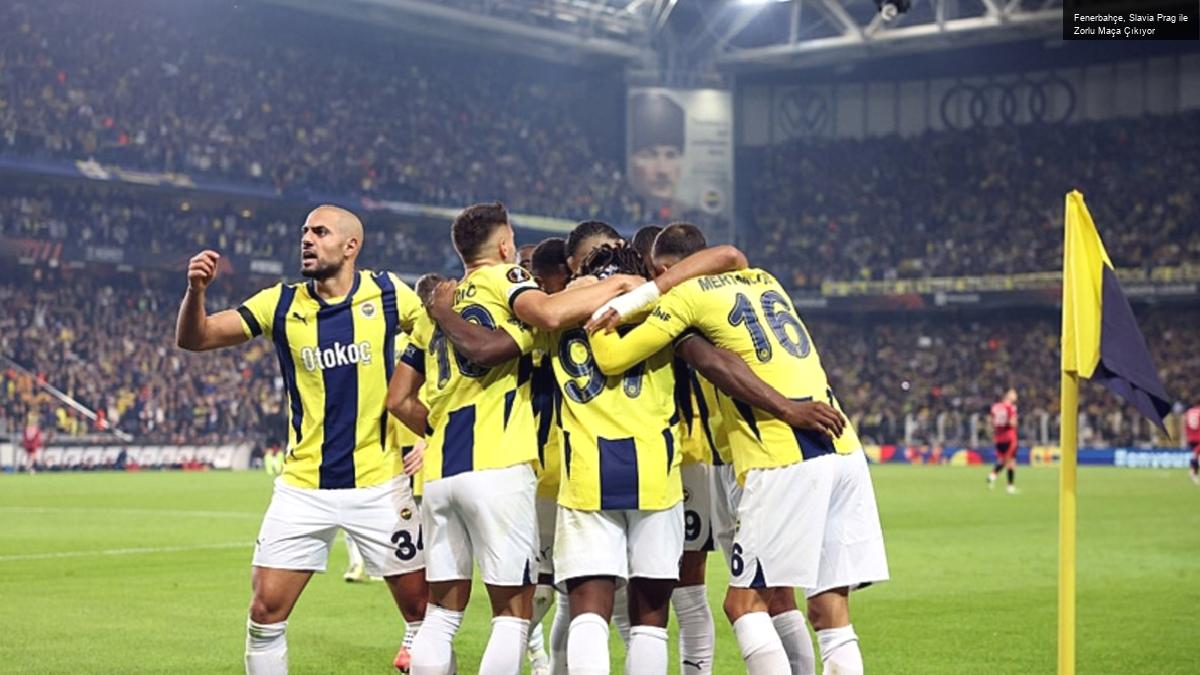 Fenerbahçe, Slavia Prag ile Zorlu Maça Çıkıyor