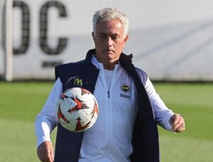 Fenerbahçe’de Mourinho’nun Suudi Arabistan Teklifini Reddedişi