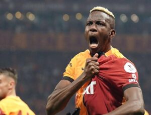 Victor Osimhen Transfer Gelişmeleri: Galatasaray ve Fenerbahçe Rekabeti